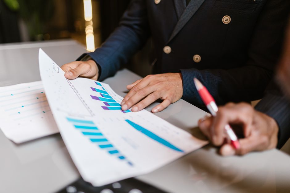 Family Offices Adopt Profit-Sharing for Top Talent