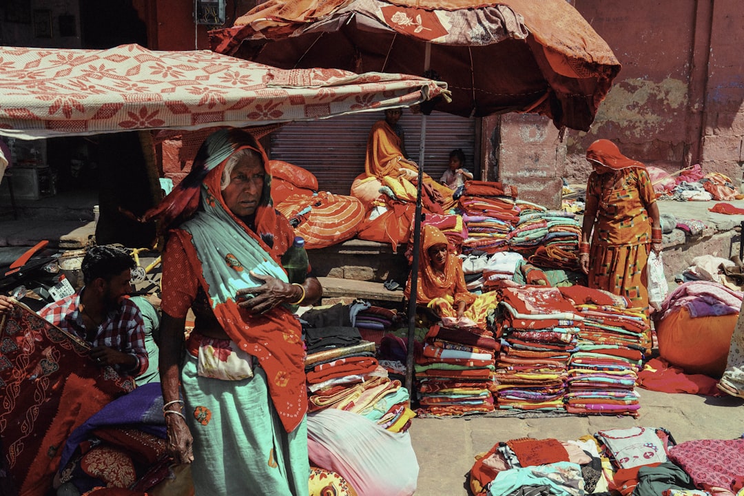Delhi Lakshmi Yojana Offers ₹2,500 Monthly Support