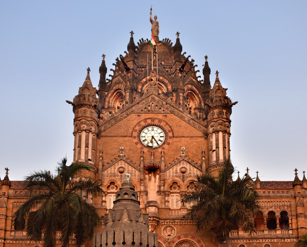 Mumbai University Blocks Admissions for 30 BEd Colleges