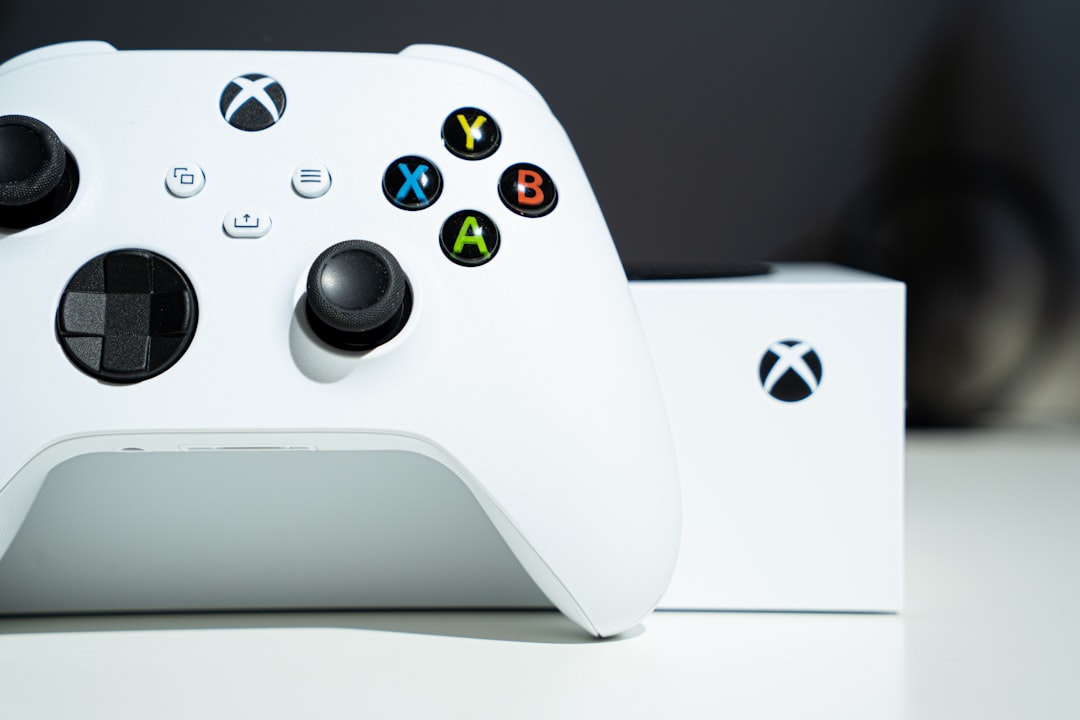 Microsoft’s Xbox to Cut 3,200 Jobs, Divest Studios