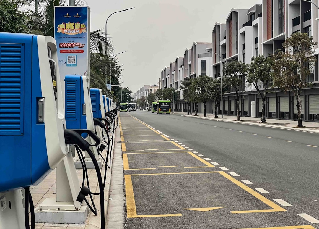 Electric Vehicle Chargers Surge Amidst Declining U.S. EV Sales
