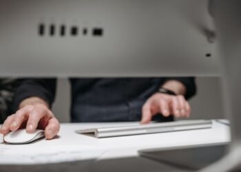 AI‑Generated Job Ads Erode Employer Brand Credibility