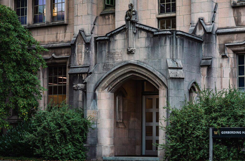 AI personalization reshapes university model