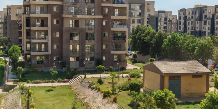 Arizona School District Completes 41‑Unit Teacher Housing Complex Amid Statewide Vacancy Crisis