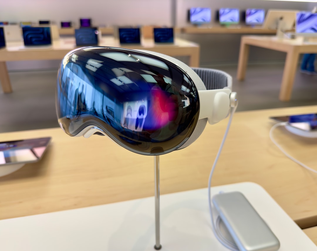 Apple's Smart Glasses Sidestep Meta's Major Pitfalls