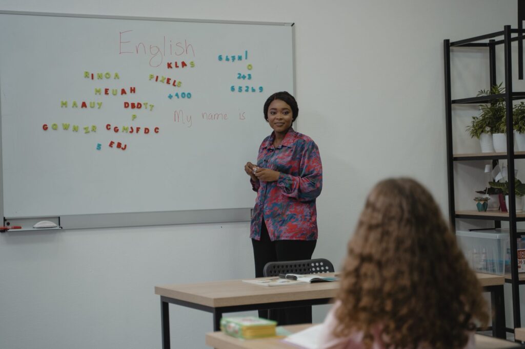 California Enacts Law Requiring Human Teachers in All Public K‑12 Classrooms