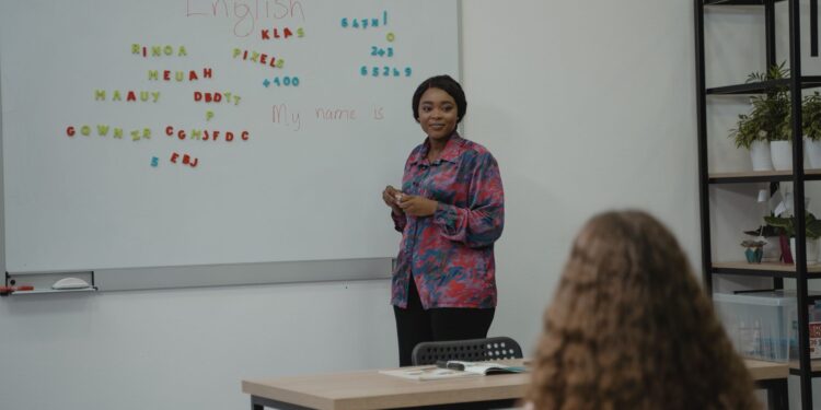 California Enacts Law Requiring Human Teachers in All Public K‑12 Classrooms