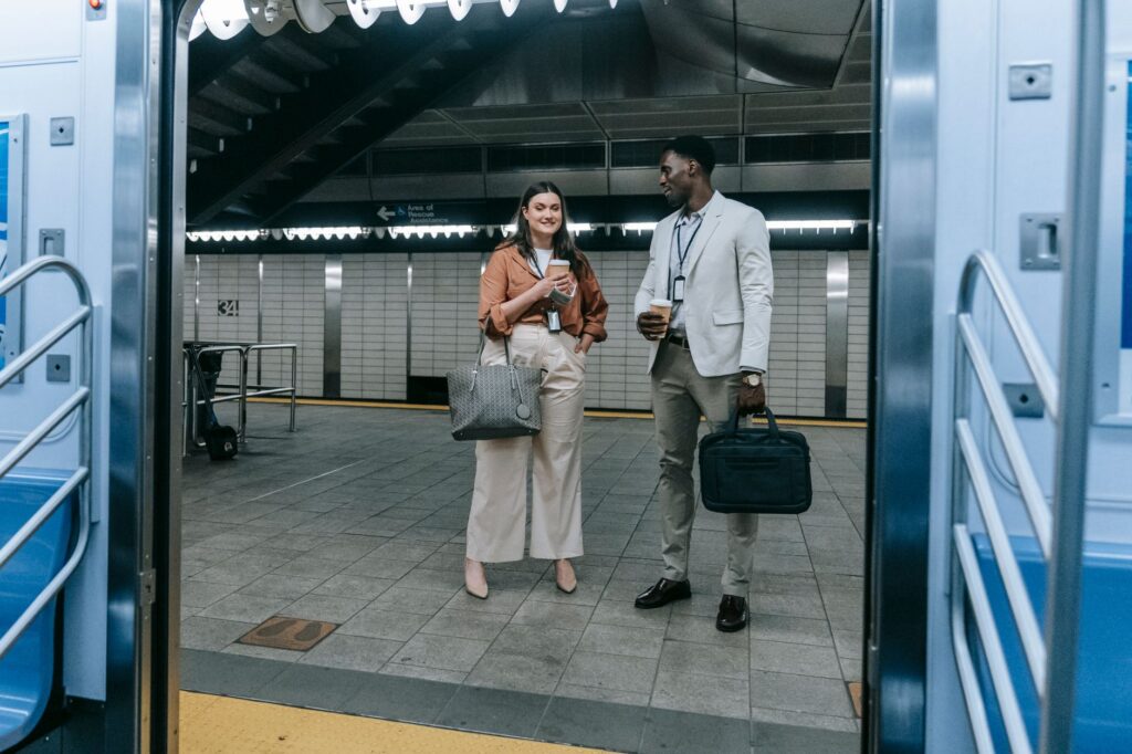 Cognitive biases skew career transitions amid rapid labor shifts