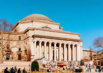 Columbia University New President Inherits Leadership Turnover Amid West Harlem Concerns