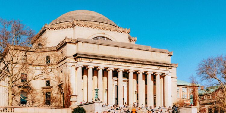 Columbia University New President Inherits Leadership Turnover Amid West Harlem Concerns