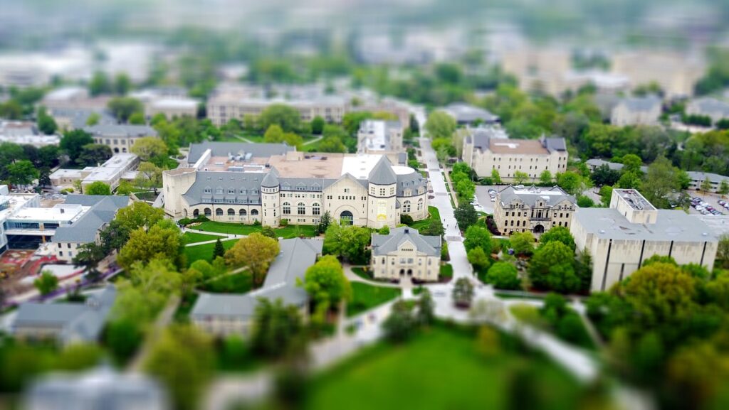 Community college transfers confront online learning gap