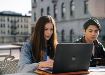Confidence in U.S. Higher Education Falls to 38% in June 2026 Survey