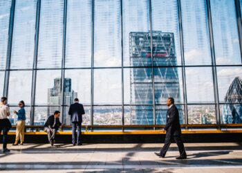 Corporate Venturing Strategies for Executives