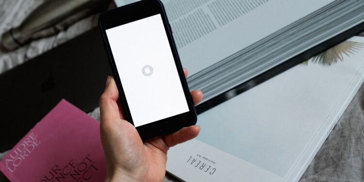 Digital detox delivers measurable economic upside