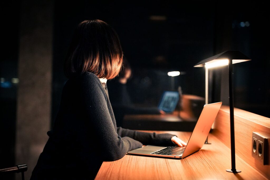 Digital detox delivers measurable economic upside