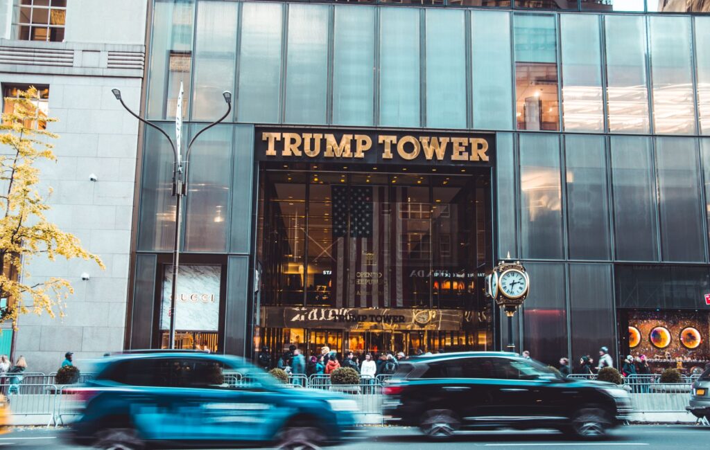 DOJ Subpoenas Phone Records of New York Times Reporters in Air‑Force‑One Leak Probe