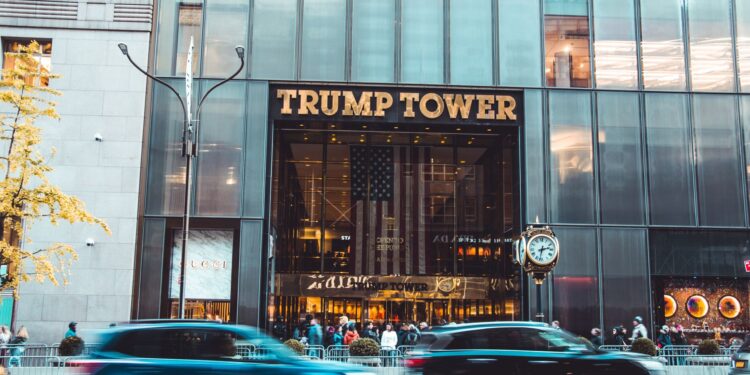 DOJ Subpoenas Phone Records of New York Times Reporters in Air‑Force‑One Leak Probe