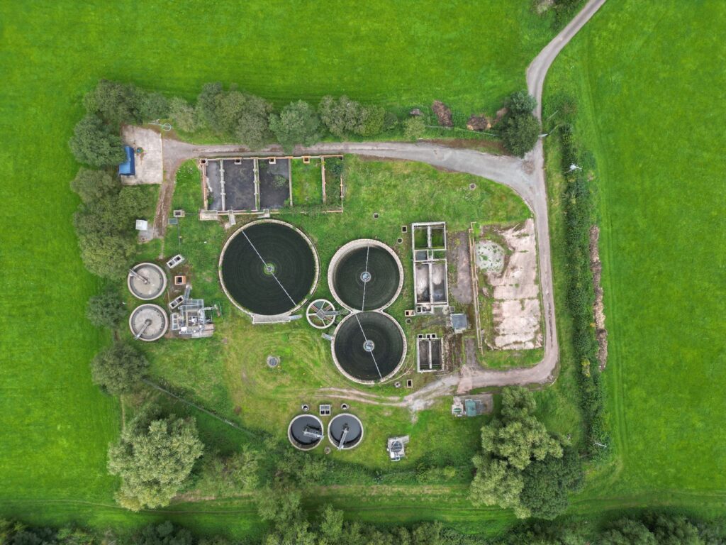 Eco‑industrial parks reshape manufacturing ecosystems