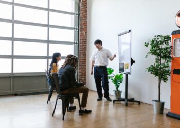 Employees Report Workplace Training Fails to Advance Careers Amid Growing Skills Gap