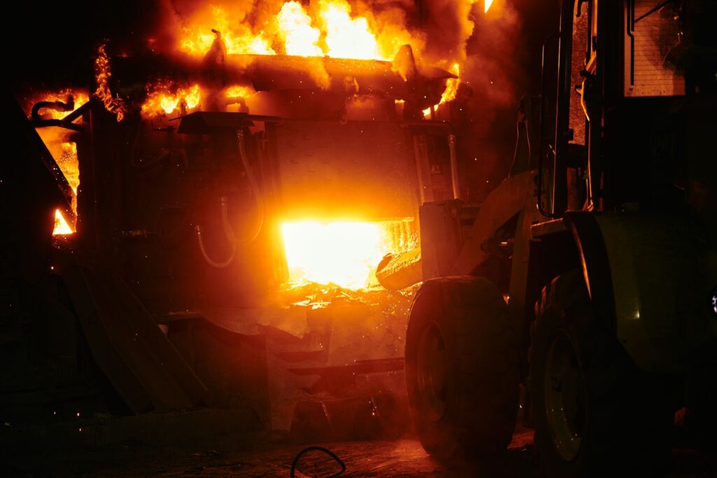 Fire at Jinjiang Shoe Factory Claims 28 Lives in Fujian Province