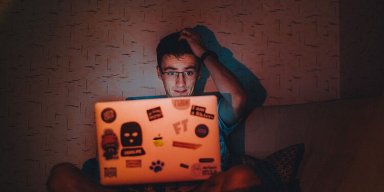 Gig platforms embed emotional labor into freelance work