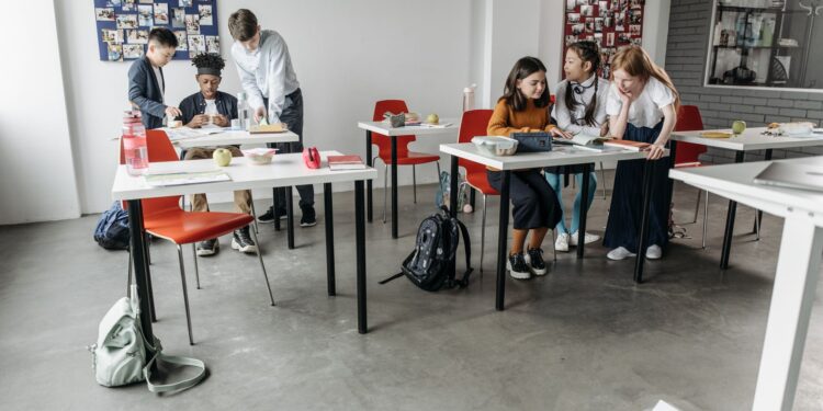 Global Learning Losses Prompt Surge of Unaffiliated “Learning Hubs” as Government Schools Falter