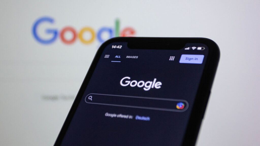 Google Fined €890 Million by EU Under Digital Markets Act Over Anti-Competitive Practices