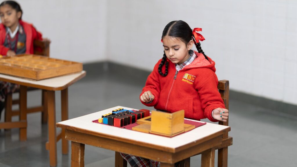 Government School Enrolment Falls to 24.68 crore as Private Schools Expand Across India