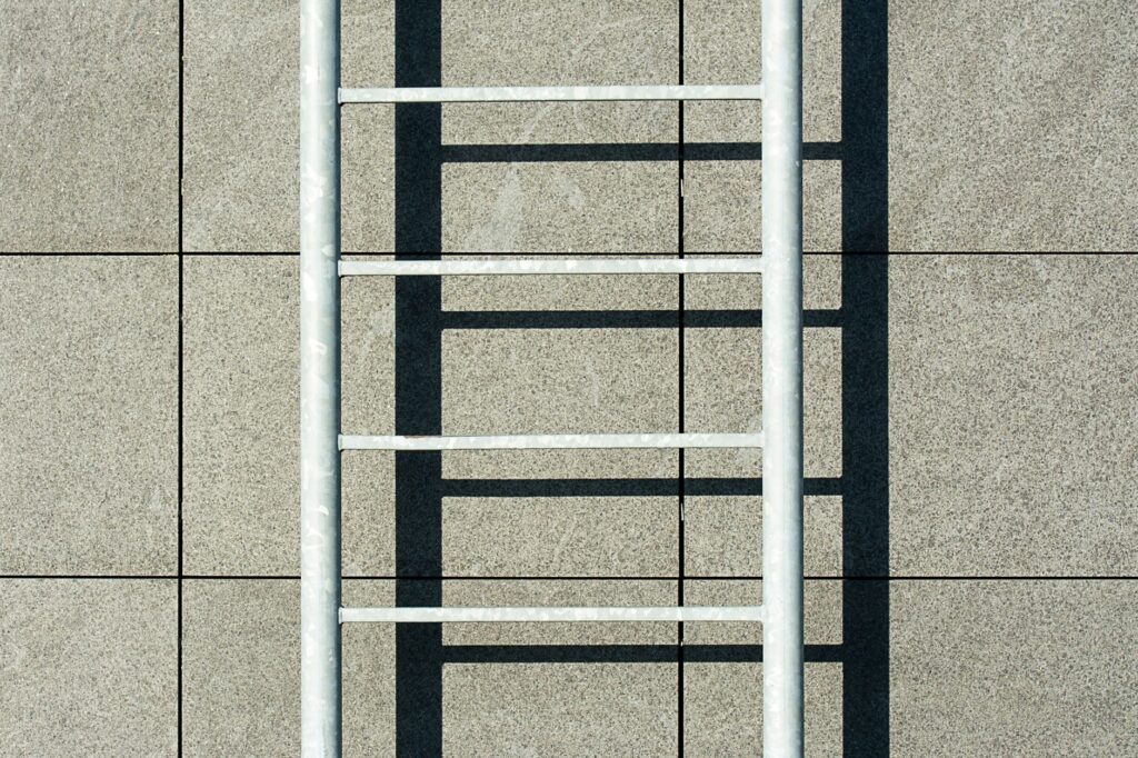 Hybrid careers reshape advancement beyond the ladder