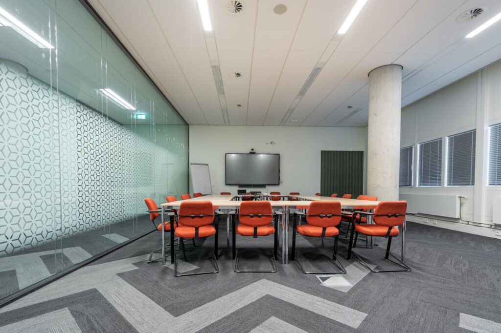 Hybrid governance reshapes multinational leadership