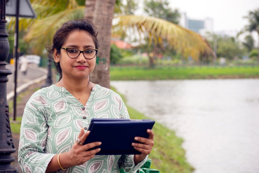 India’s Rural Learning Gap Shrinks via Mobile Platforms