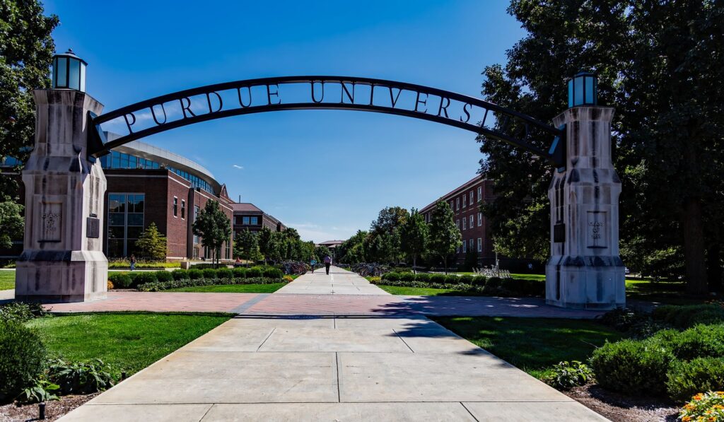 Indiana Commission Revives Performance-Based Funding for Public Colleges