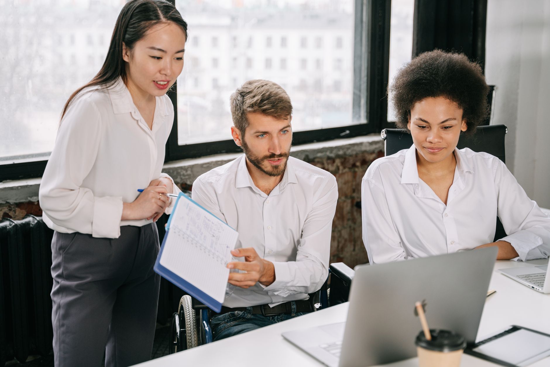 Intersectional coaching elevates inclusive workplace performance