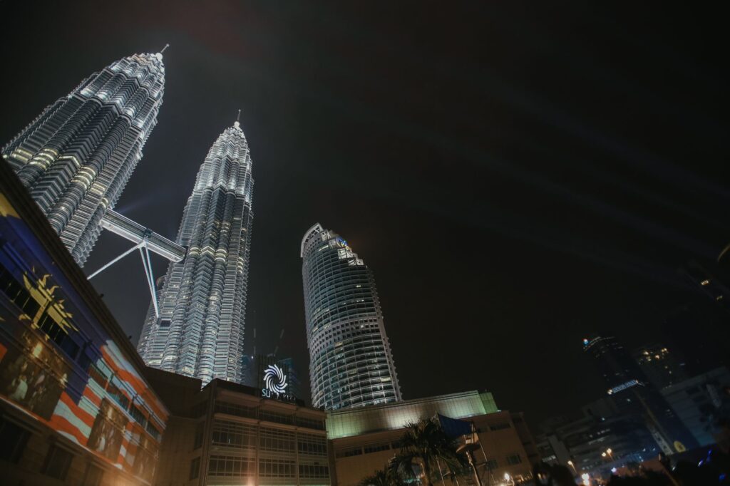 Malaysia Detains More Than 100 Rohingya Refugees Outside UNHCR Office in Kuala Lumpur