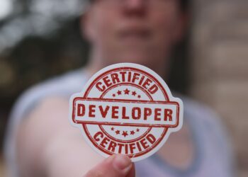 Micro‑Credentials Redefine Career Capital in Emerging Sectors