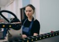 Micro‑specialization fuels career resilience amid automation