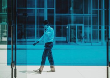 Mid‑career moves reshape talent ecosystems
