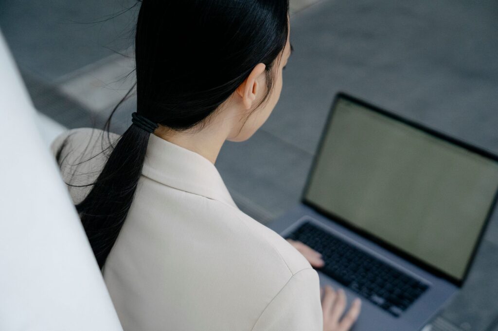 Mid‑career moves reshape talent ecosystems