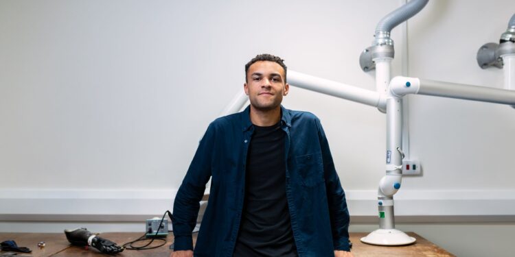 Pixel‑Flo Secures £5.25 million Seed Round to Advance MicroLED Display Manufacturing