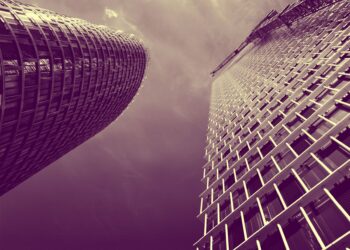 Resilience Programs Redefine High‑Stress Career Pathways