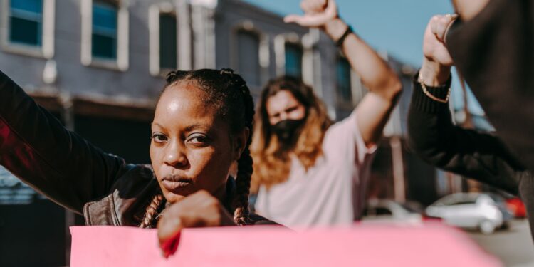 South African Anti‑Immigrant Demonstrations Turn Door‑to‑Door, Displacing Immigrant Families