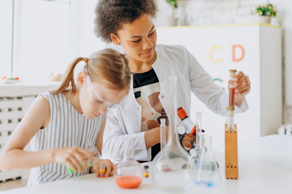 STEM curricula overvalue hands‑on training, undercut theory