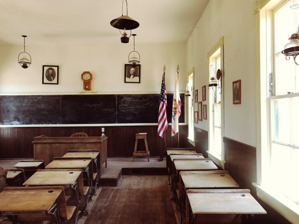 U.S. Schools Report Widespread Teacher Vacancies as Workforce Attrition Persists