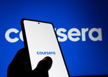 University Implements AI-Powered Learning Platform as Class of 2026 Faces Job-Market Uncertainty