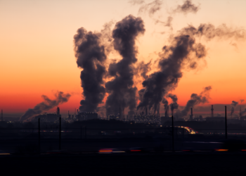 Urban growth fuels air pollution, threatening economic gains