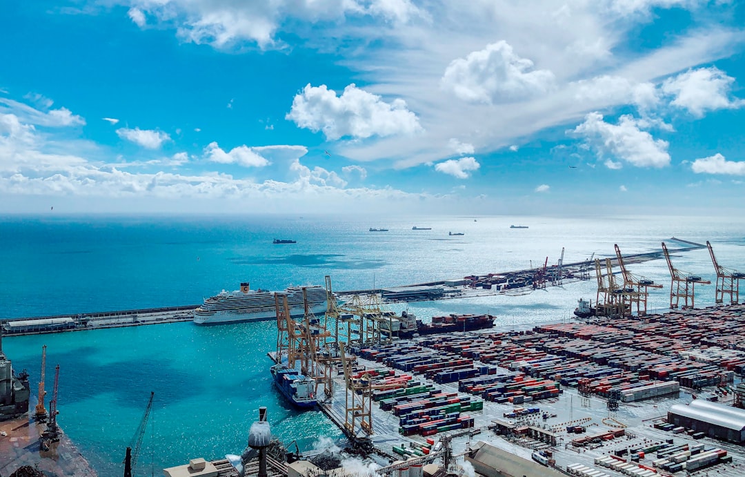 Cochin Shipyard Shares Fall as OFS Opens for Retail Investors
