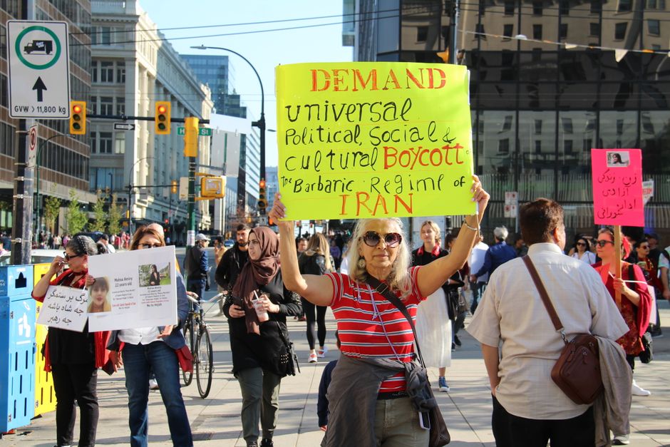 Canadians Reject Made-in-US Products Amid Political Tensions