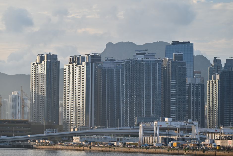 AI Disrupts Hong Kong Jobs: Urgent Response Needed
