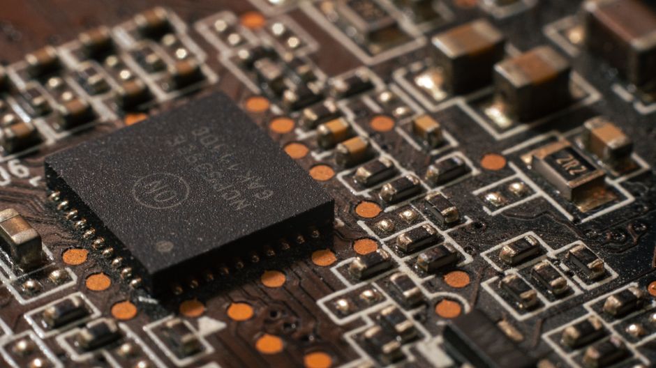 AI Chip Boom Transforms South Korea’s Economy and Society