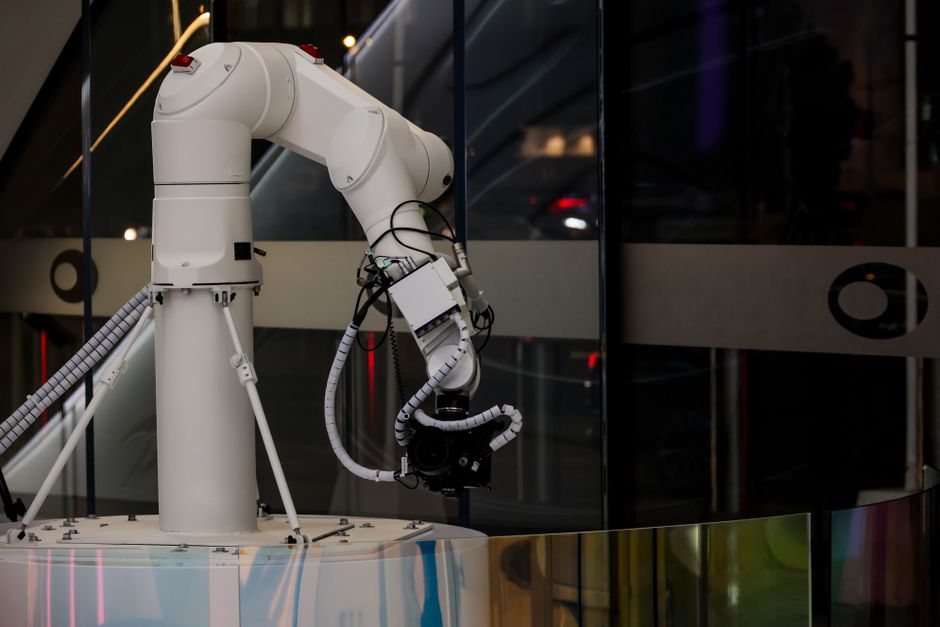 China’s AI Push Reshapes Its Economic Future